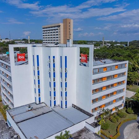 Ibis Manaus Distrito Industrial Eksteriør billede
