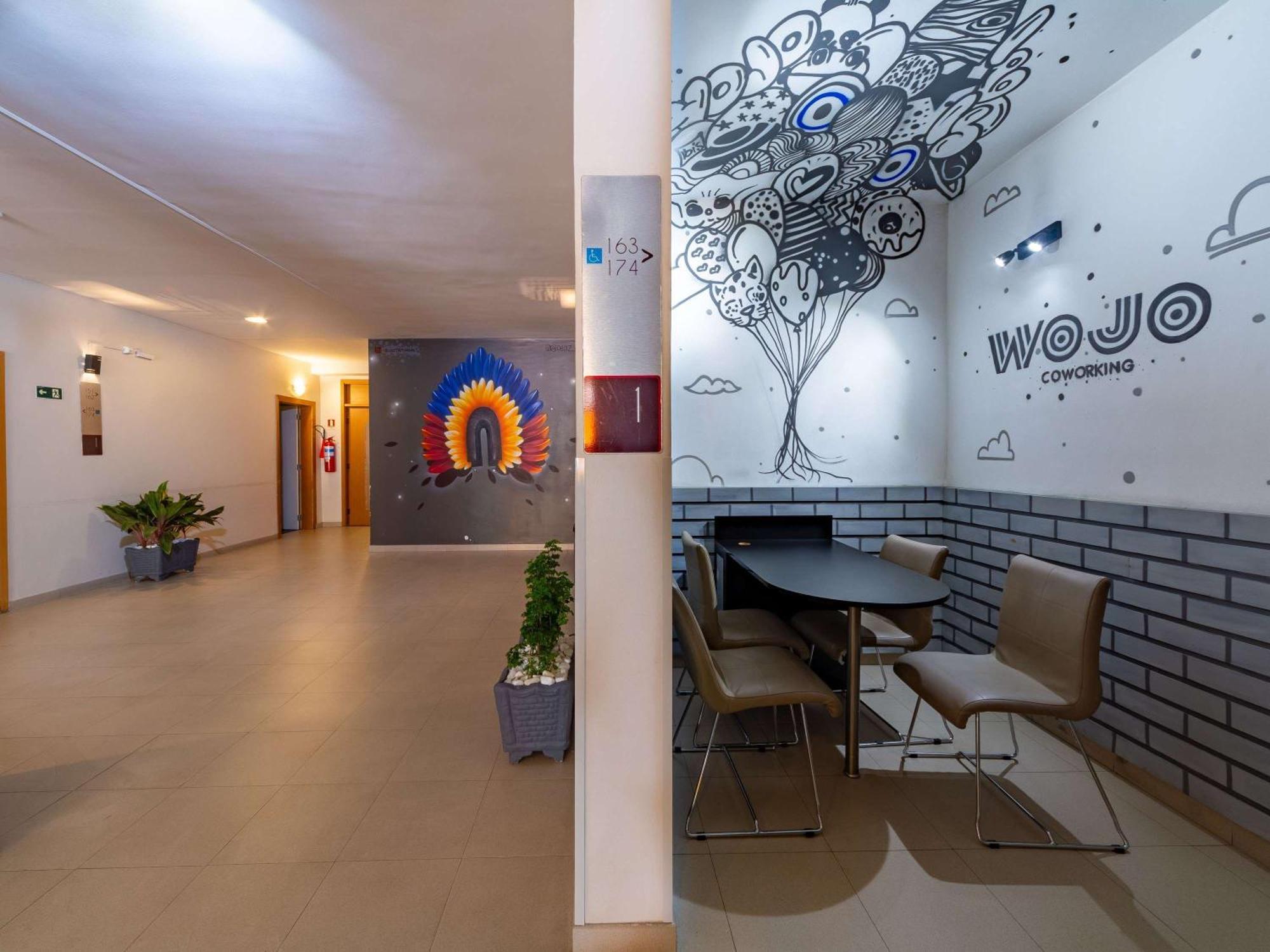 Ibis Manaus Distrito Industrial Eksteriør billede