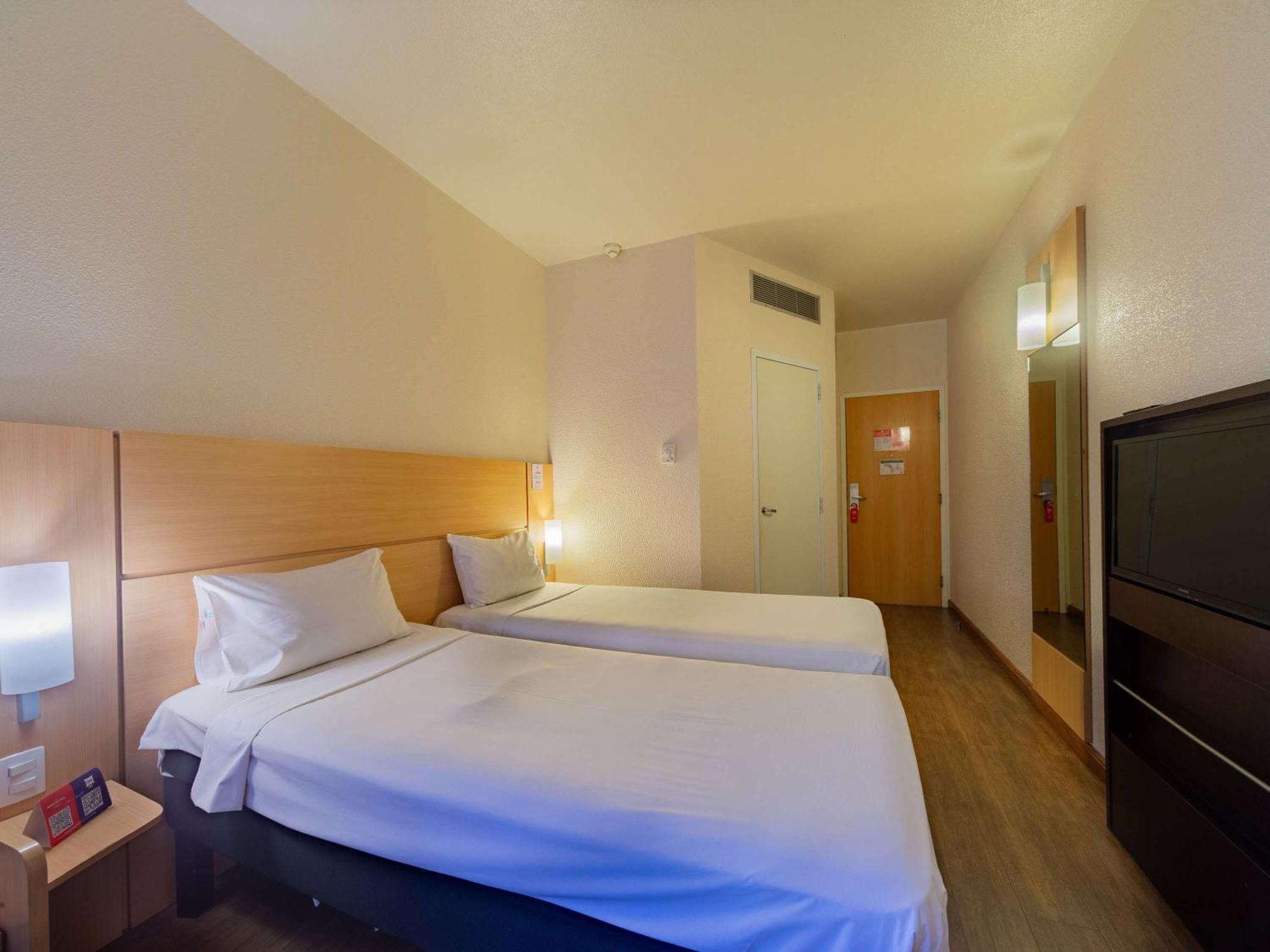 Ibis Manaus Distrito Industrial Eksteriør billede