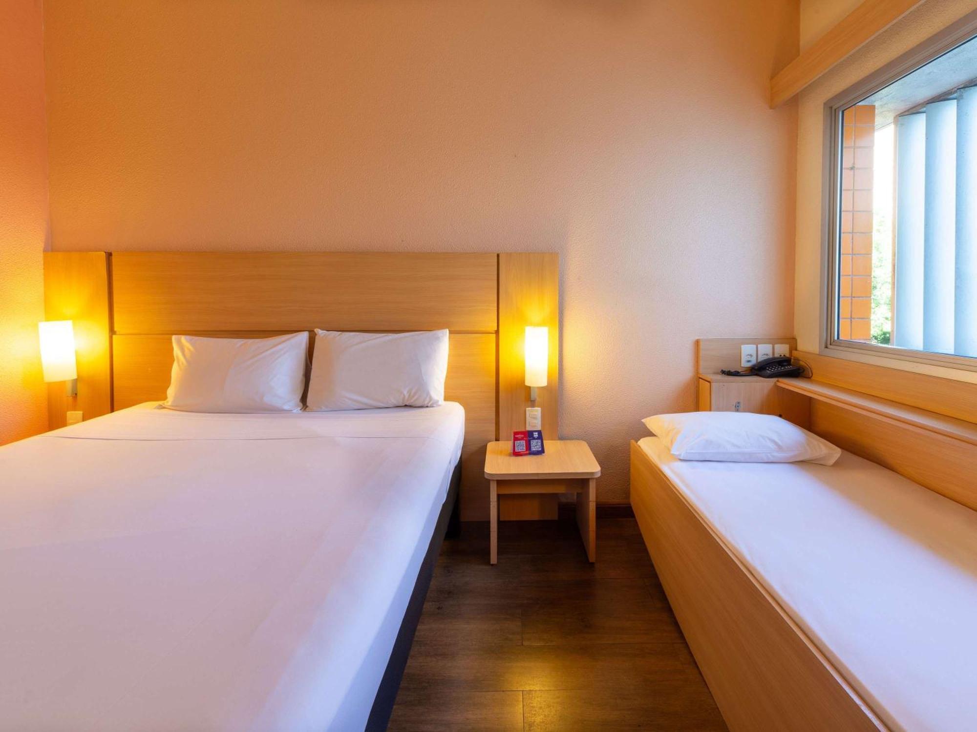 Ibis Manaus Distrito Industrial Eksteriør billede